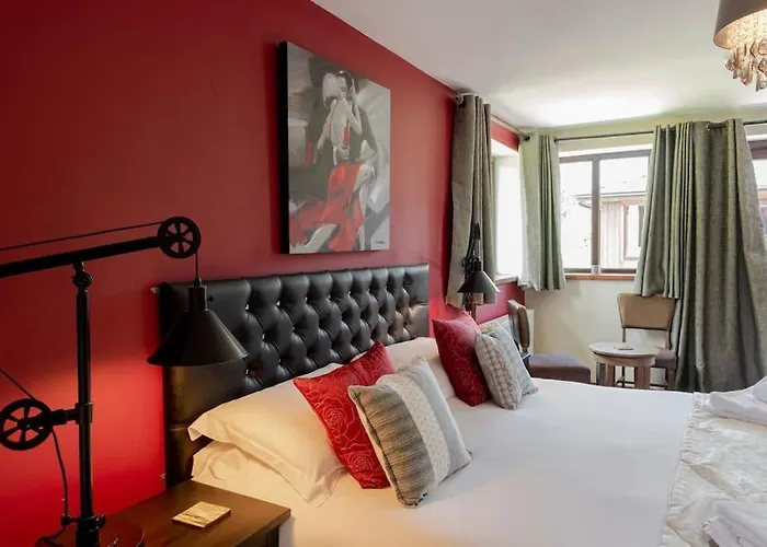 Yellowrush - Yellowtop Country Park - Hot Tub - Yorkshire 塞尔比