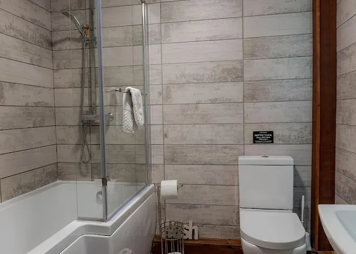 Yellowrush - Yellowtop Country Park - Hot Tub - Yorkshire