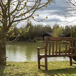 Villa Yellowrush - Yellowtop Country Park - Hot Tub - Yorkshire Selby