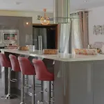 Yellowrush - Yellowtop Country Park - Hot Tub - Yorkshire Villa