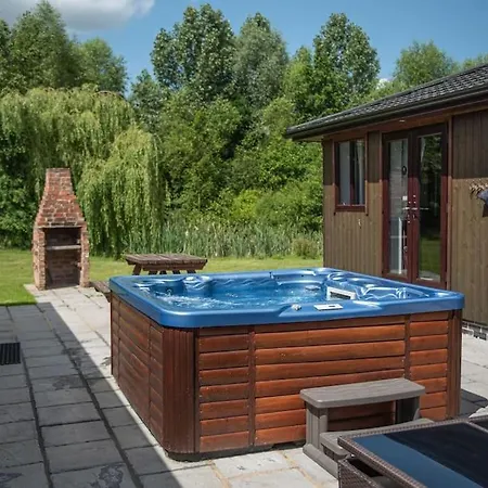 Yellowrush - Yellowtop Country Park - Hot Tub - Yorkshire Вилла Селби