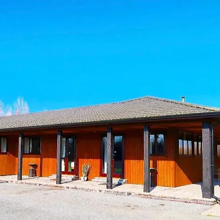 Yellowrush - Yellowtop Country Park - Hot Tub - Yorkshire Villa