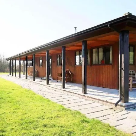 Villa Yellowrush - Yellowtop Country Park - Hot Tub - Yorkshire