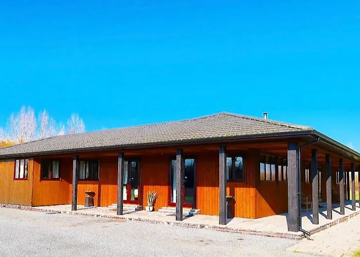 Yellowrush - Yellowtop Country Park - Hot Tub - Yorkshire Villa