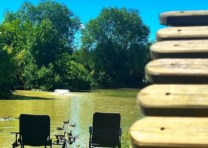 Yellowrush - Yellowtop Country Park - Hot Tub - Yorkshire Villa *